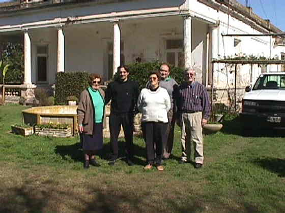 Reunin de Familiares organizando el Primer Encuentro de la Familia Ropolo (Ago/2001)