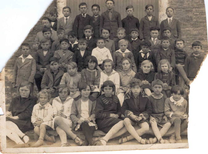 Alumnos de la Escuela Fiscal de Felicia del año 1923