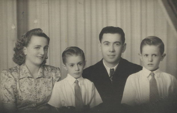 La Familia en ao 1953