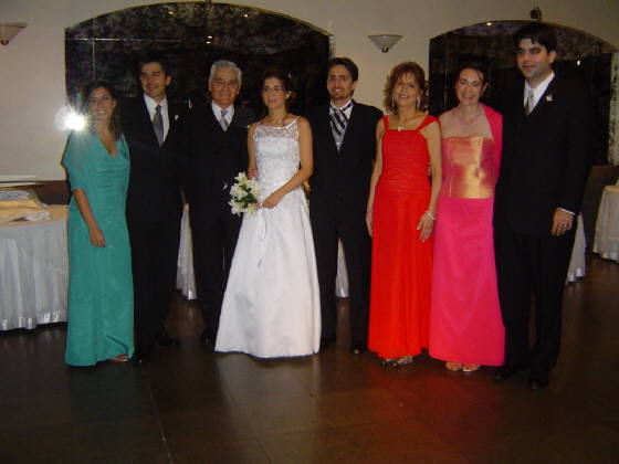 Gabriel y Maria Clara con los Panelati (04/Mar/04)