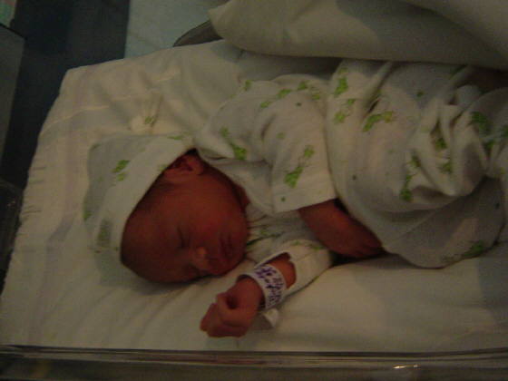 Joaquin Ropolo a los 3 das de nacido (Jul/2004)